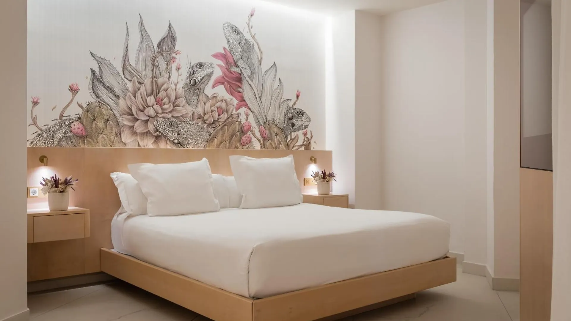 45 Times Barcelona Hotel