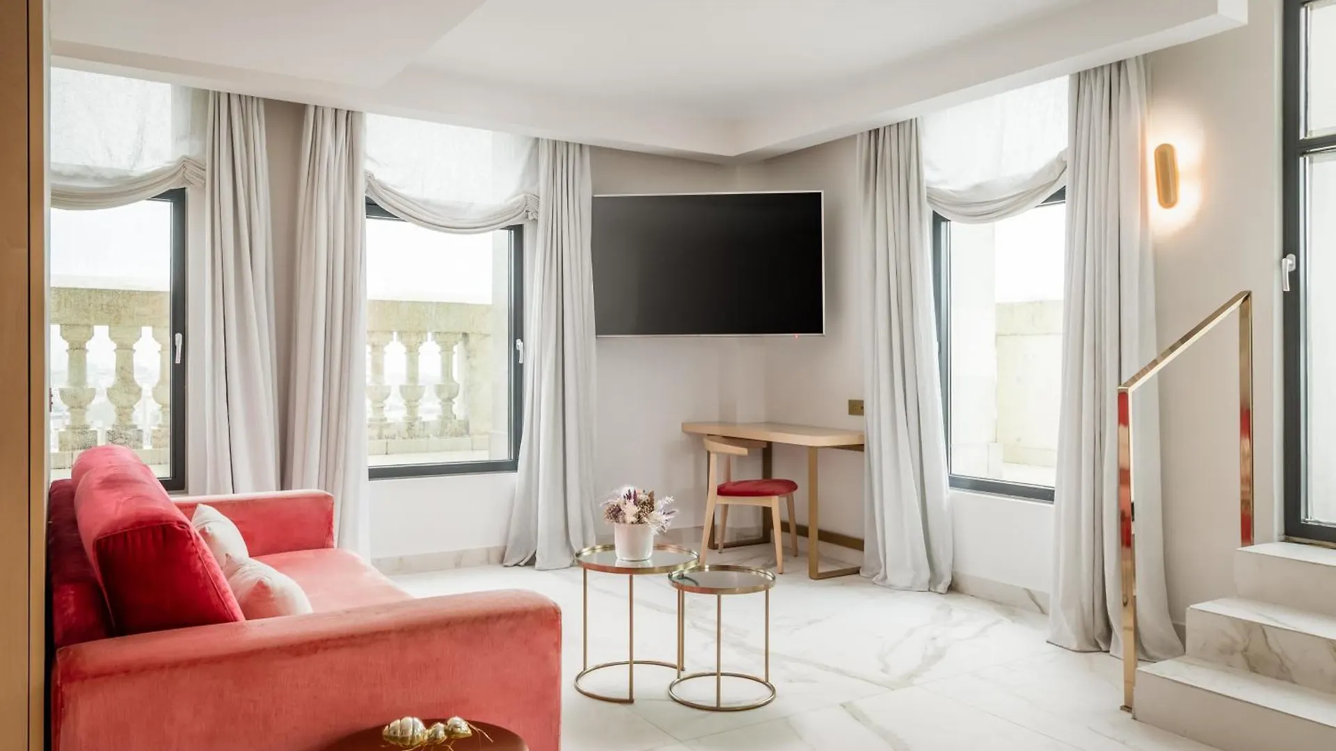 45 Times Barcelona Hotel