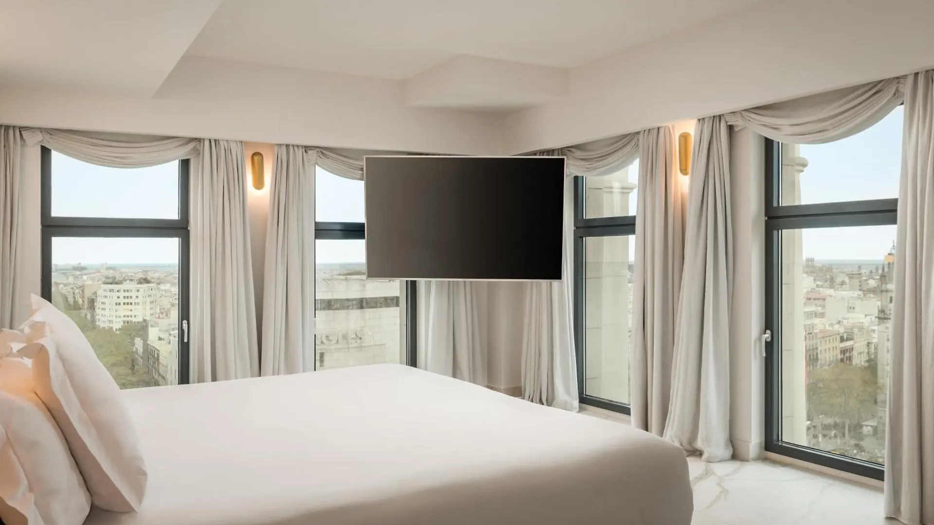 45 Times Barcelona Hotel