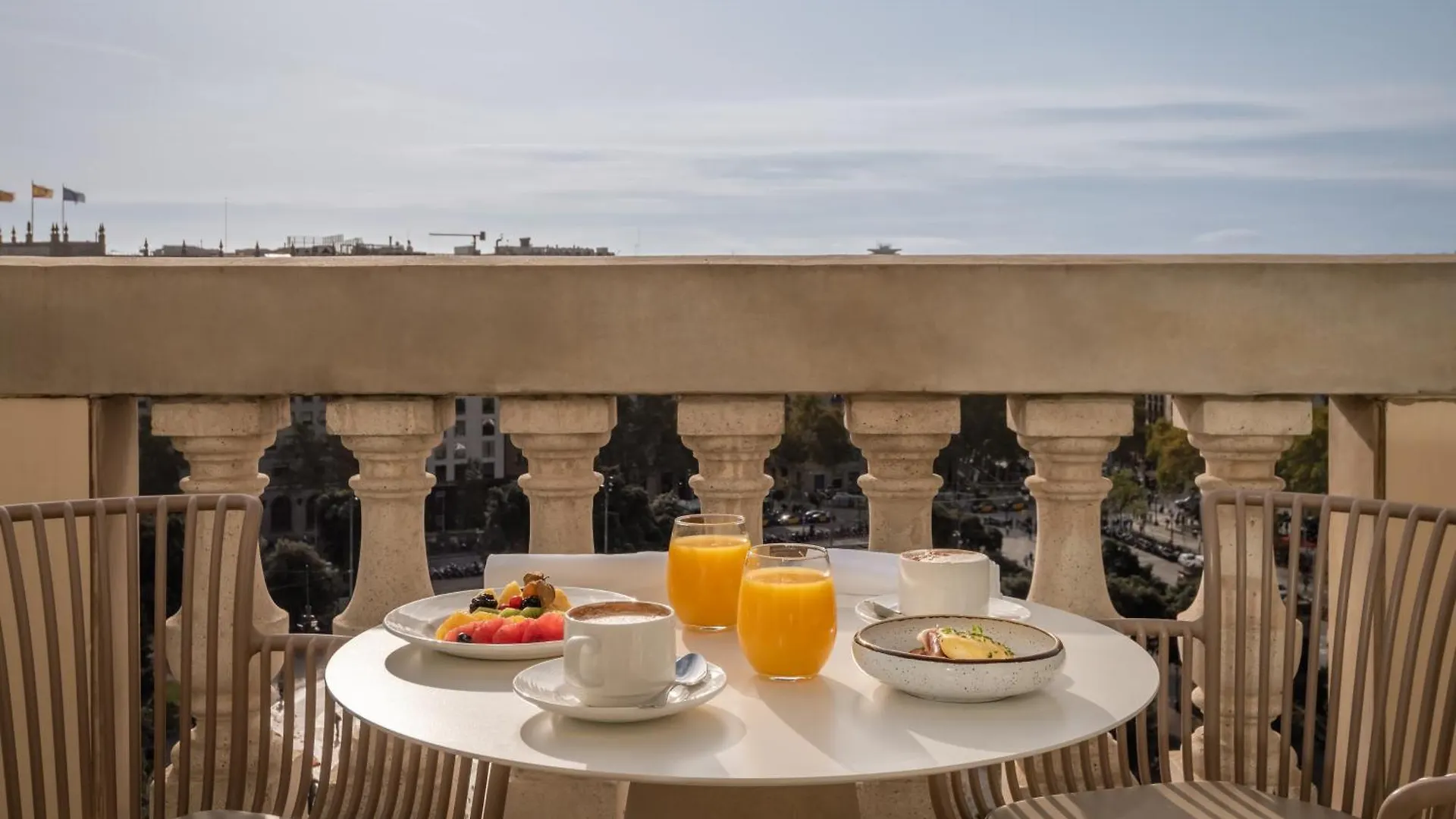 45 Times Barcelona Hotel