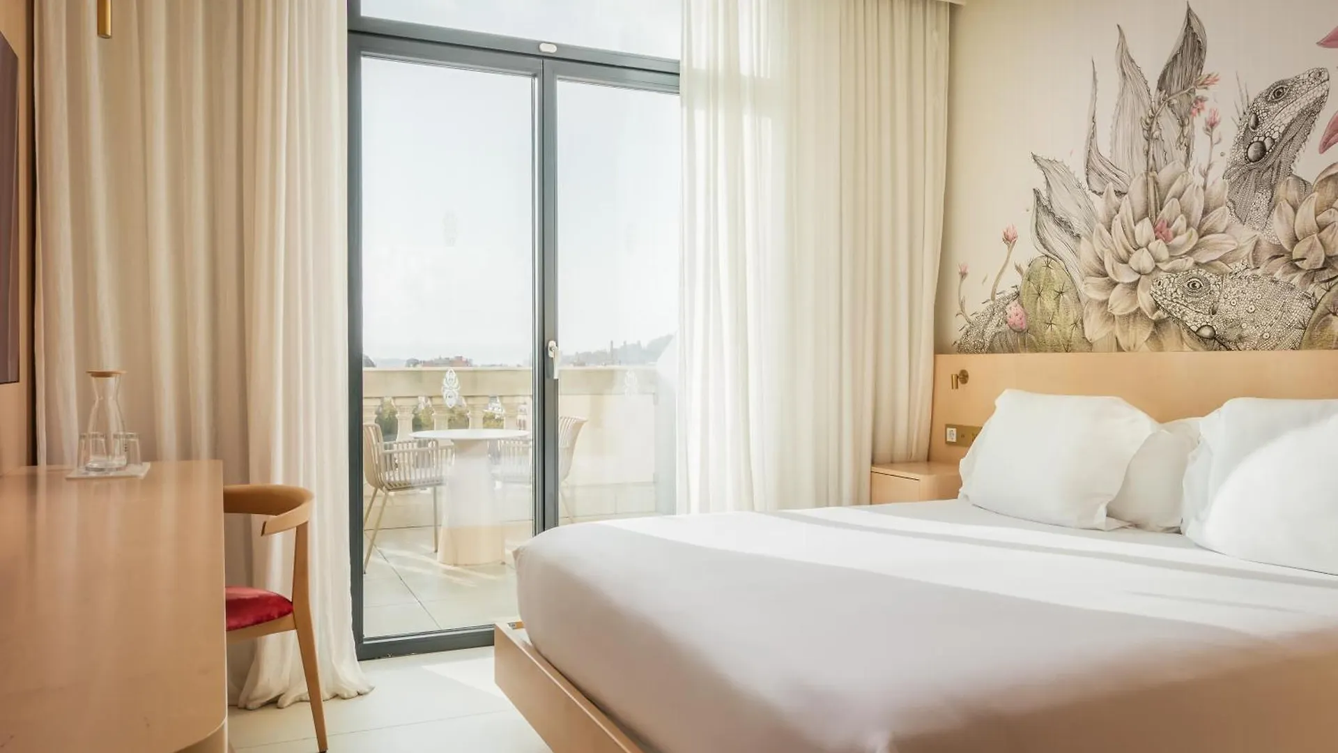 45 Times Barcelona Hotel