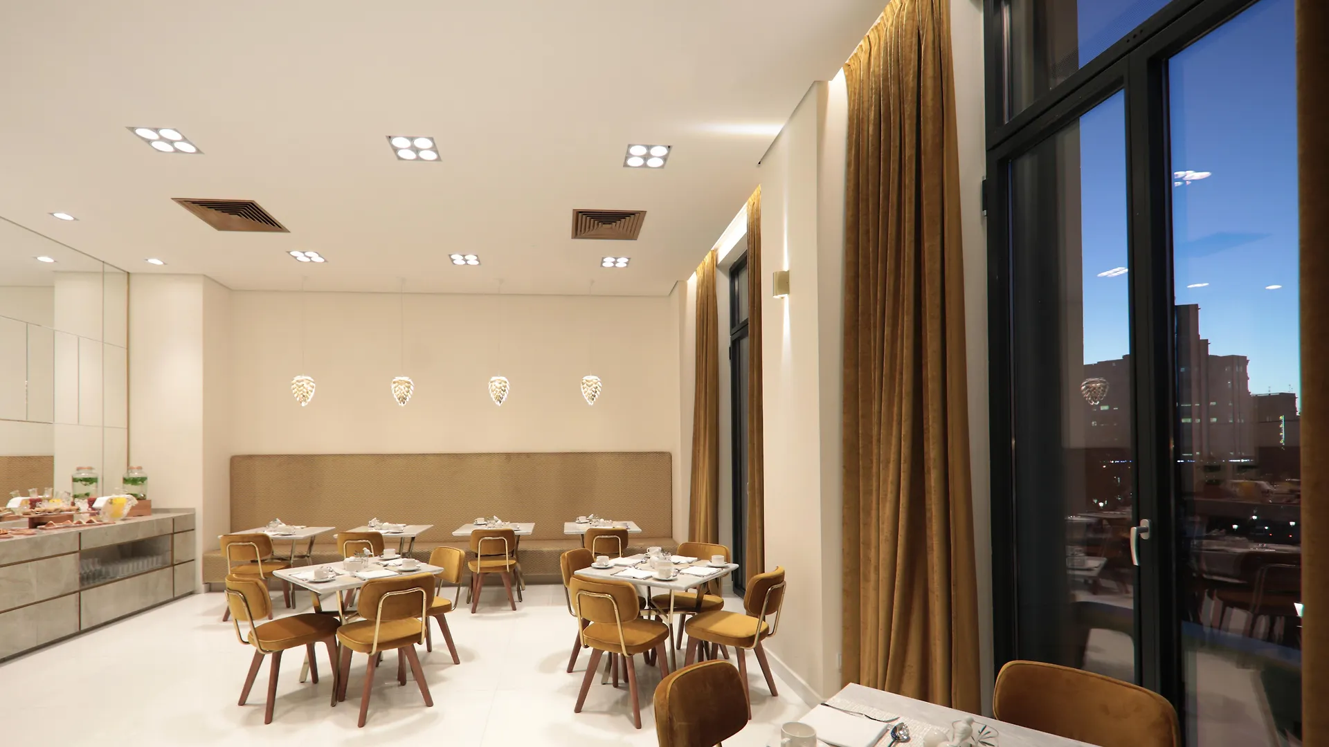 ****  45 Times Barcelona Hotel Spagna