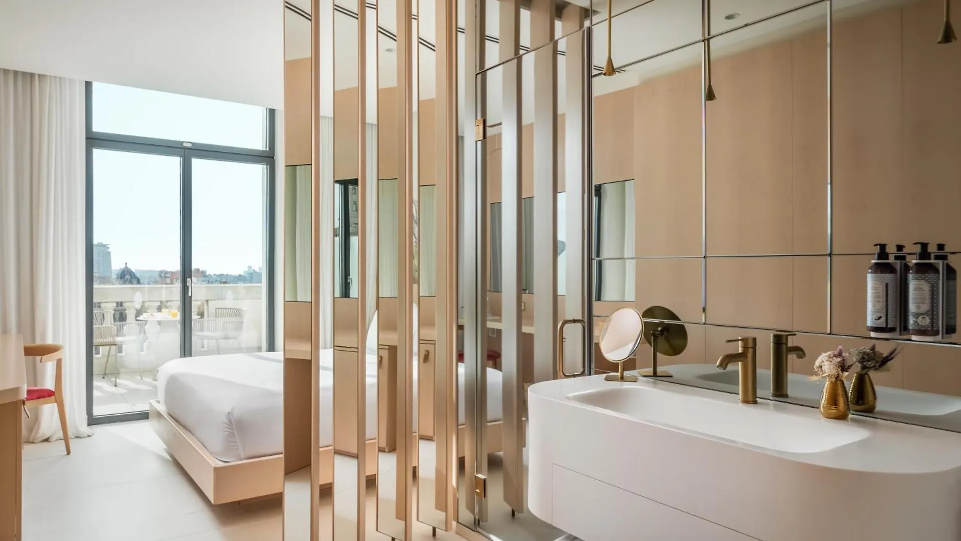 45 Times Barcelona Hotel Spanien